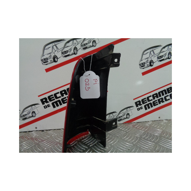 Couvercle De Rétroviseur Extérieur Droit TYC 321-0123-2 - Pour Mercedes Vito W639 (2009 Et Plus) - Remplace 0008111522